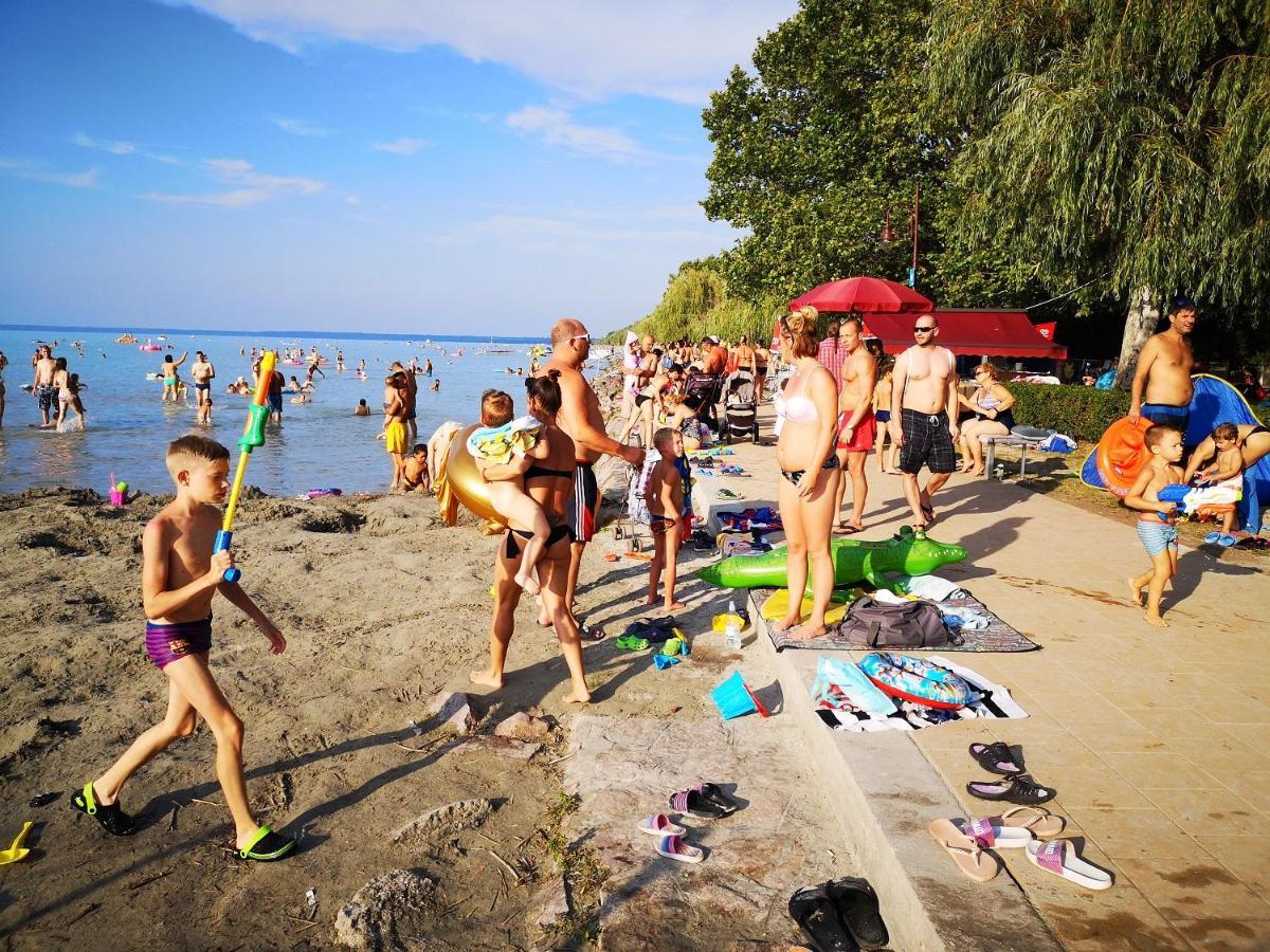 Balaton Wellness Apartman Siofok Luaran gambar