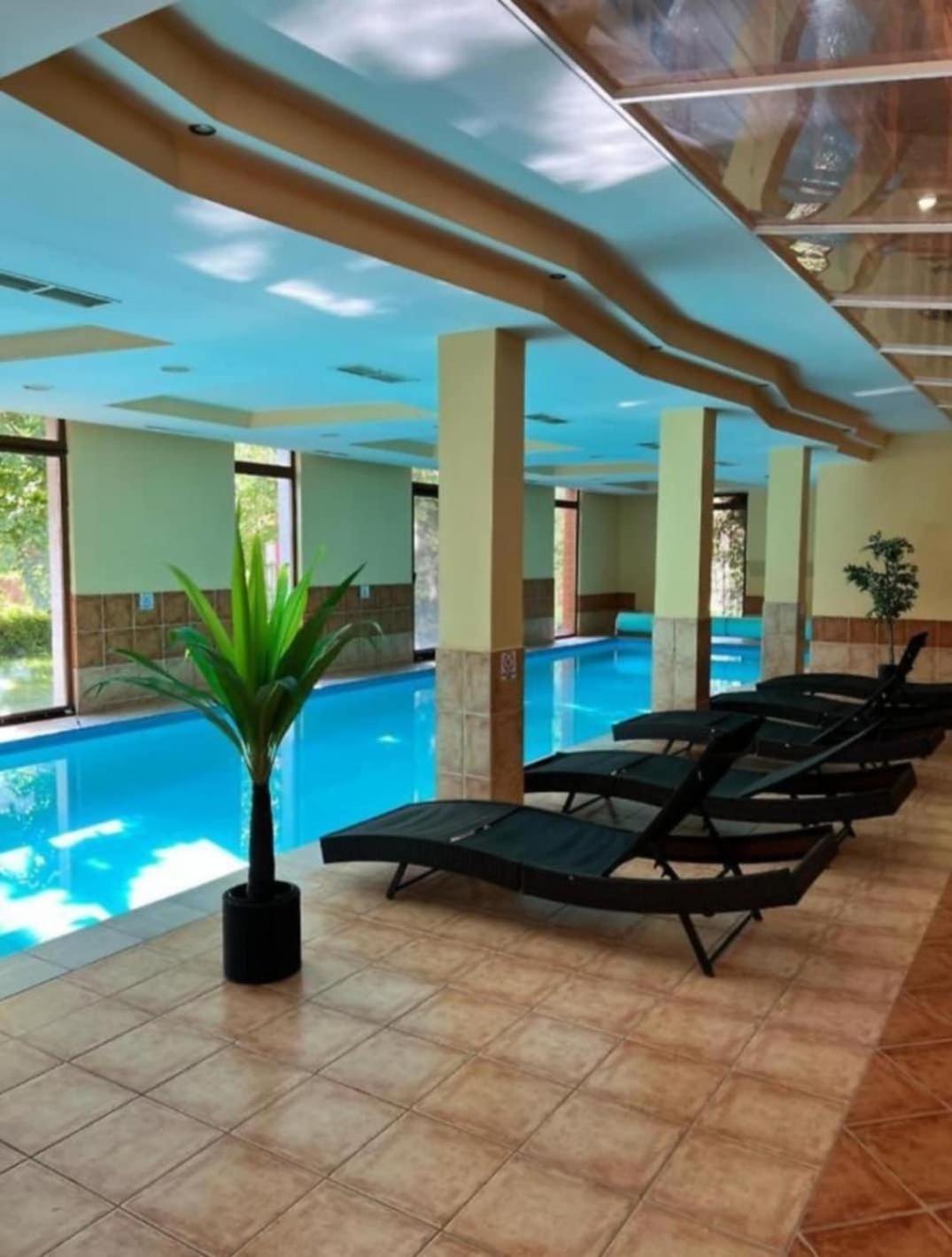 Balaton Wellness Apartman Siofok Luaran gambar