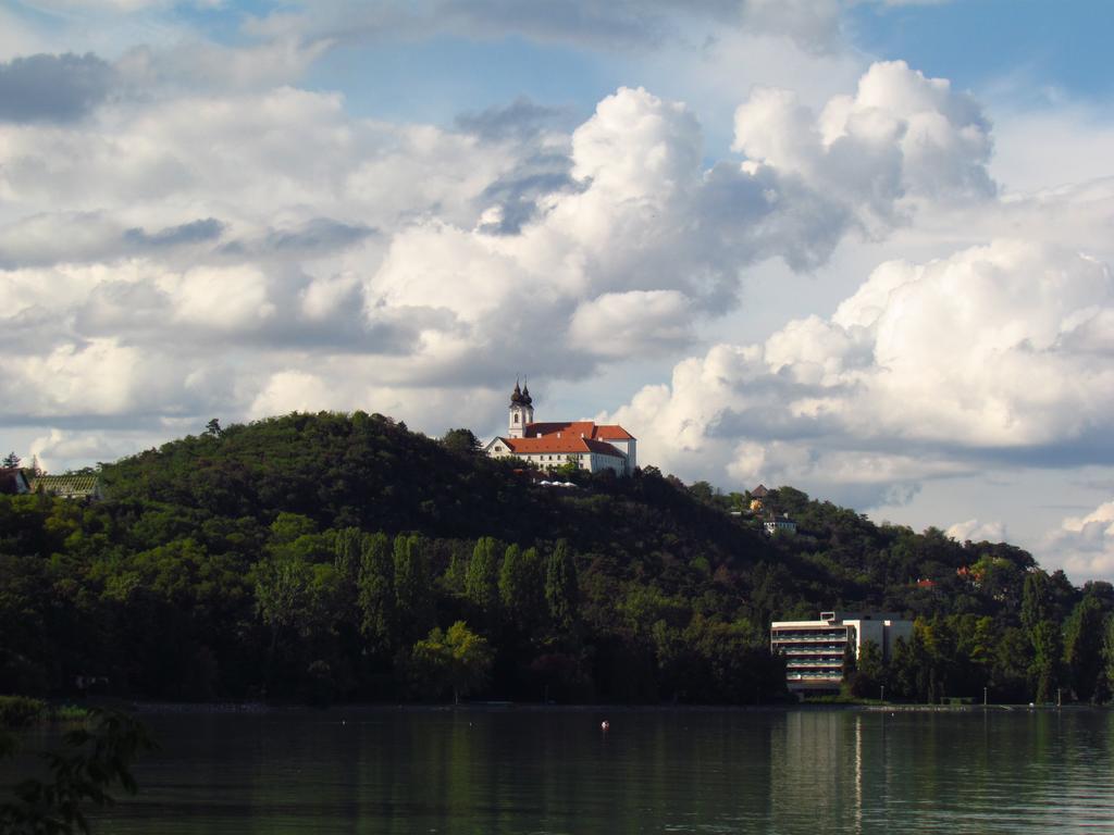 Balaton Wellness Apartman Siofok Bilik gambar