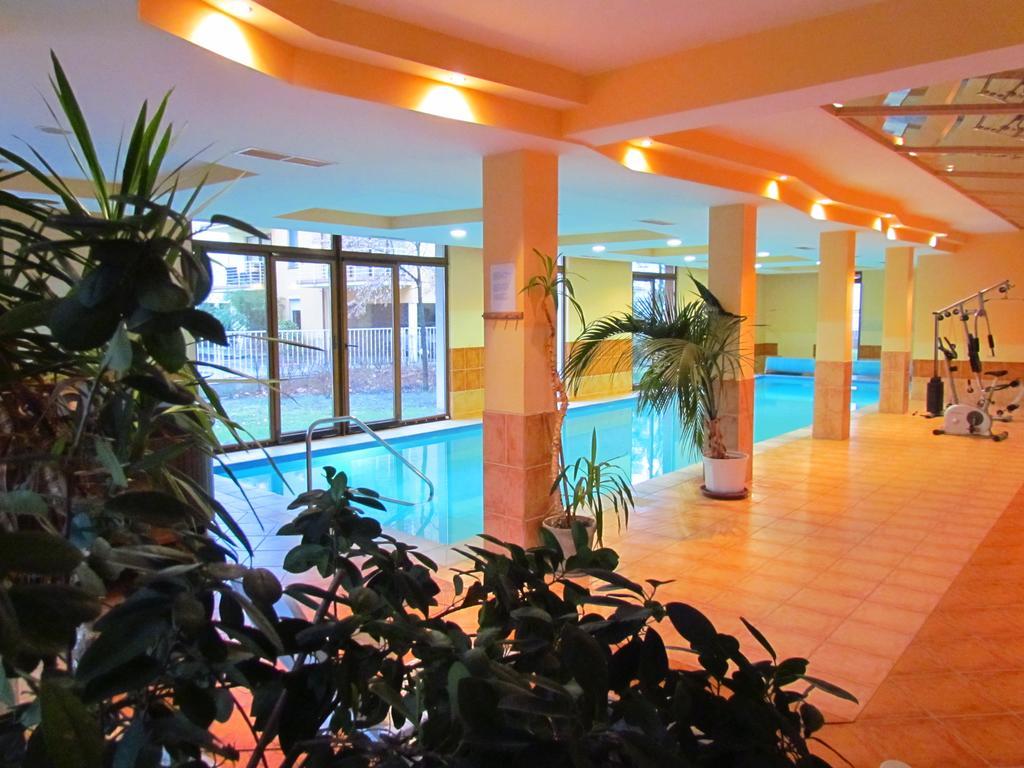 Balaton Wellness Apartman Siofok Bilik gambar